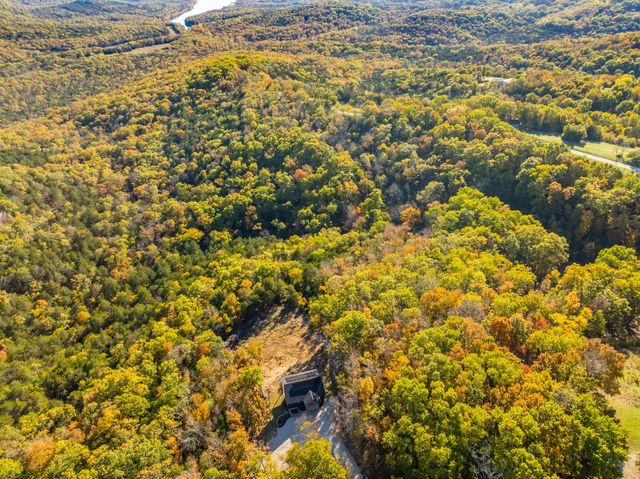 157 Rollin Point, Branson West, MO 65737