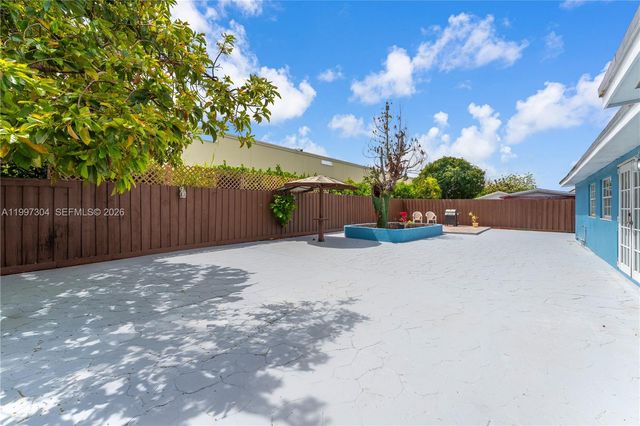 15260 SW 308th St, Homestead, FL 33033