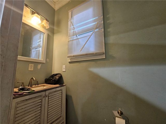 634 Pennsylvania Avenue, Elmira City, NY 14904