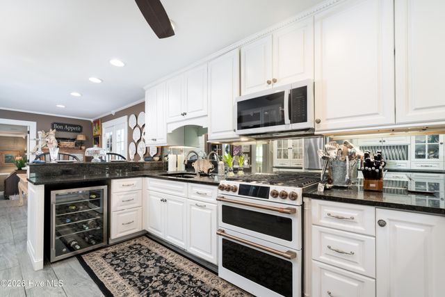 2301 Parham Drive, Wilmington, NC 28403