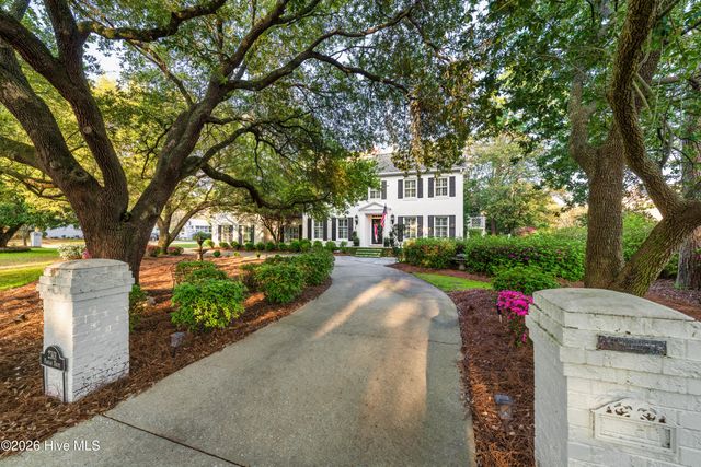 2301 Parham Drive, Wilmington, NC 28403