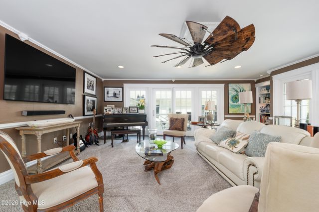 2301 Parham Drive, Wilmington, NC 28403