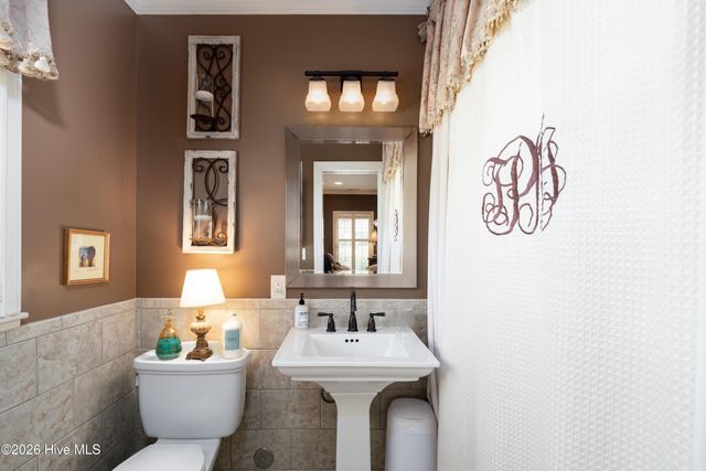 2301 Parham Drive, Wilmington, NC 28403