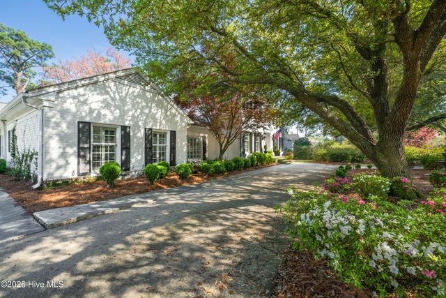 2301 Parham Drive, Wilmington, NC 28403