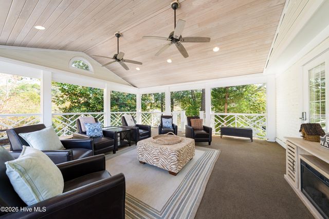 2301 Parham Drive, Wilmington, NC 28403