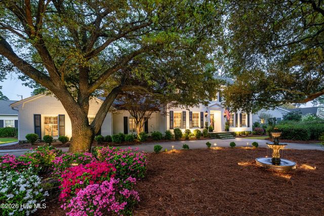 2301 Parham Drive, Wilmington, NC 28403