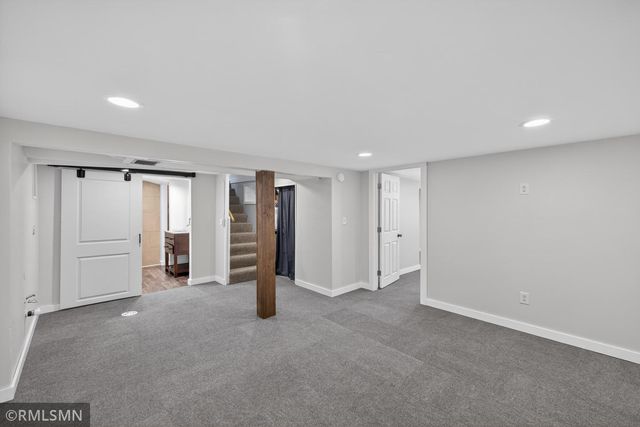 923 14th Street NE, Owatonna, MN 55060