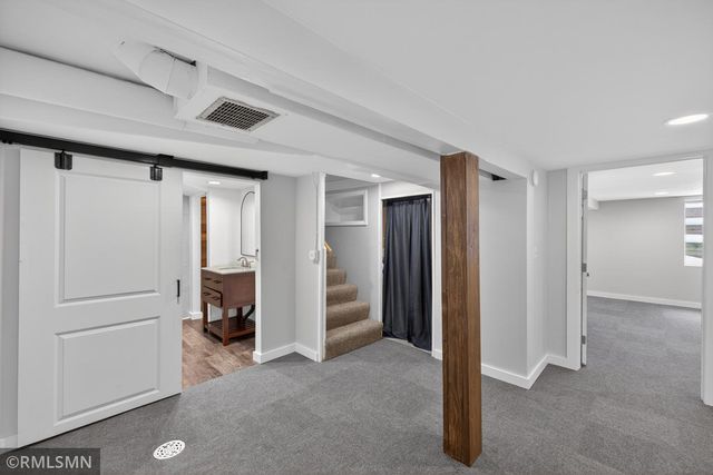 923 14th Street NE, Owatonna, MN 55060