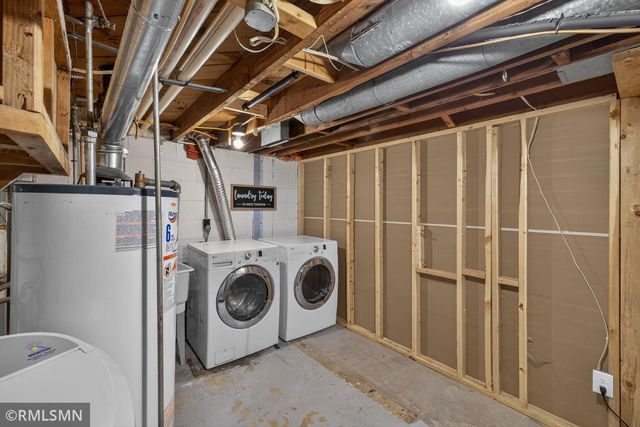 923 14th Street NE, Owatonna, MN 55060