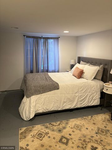 923 14th Street NE, Owatonna, MN 55060