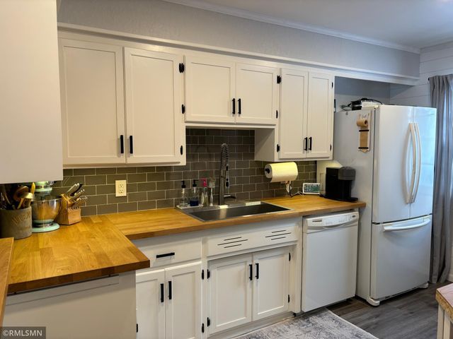 923 14th Street NE, Owatonna, MN 55060