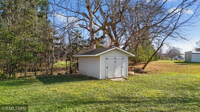 923 14th Street NE, Owatonna, MN 55060