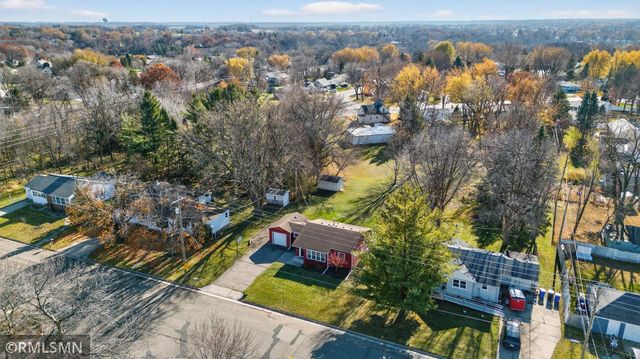 923 14th Street NE, Owatonna, MN 55060