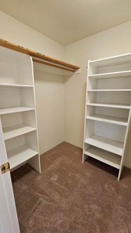 2717 SW Acres Road, Grants Pass, OR 97527