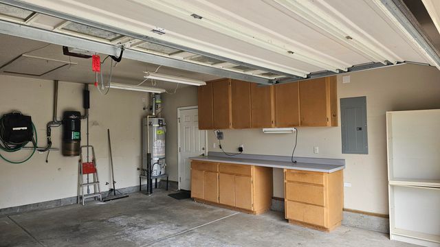 2717 SW Acres Road, Grants Pass, OR 97527