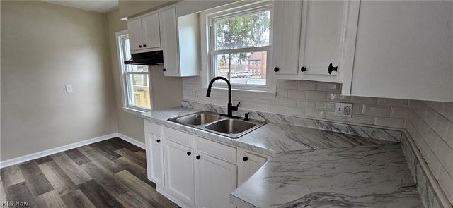 17 N Richview Avenue, Youngstown, OH 44509