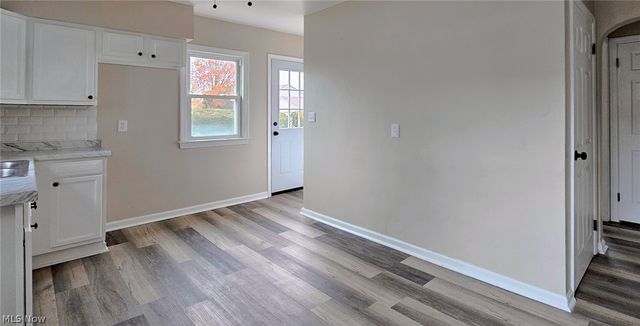 17 N Richview Avenue, Youngstown, OH 44509