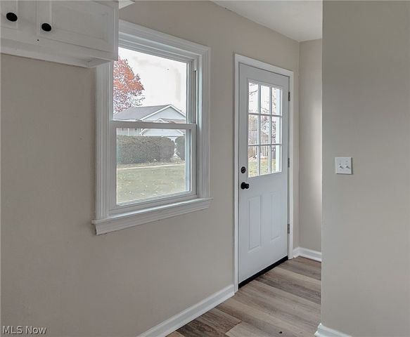 17 N Richview Avenue, Youngstown, OH 44509