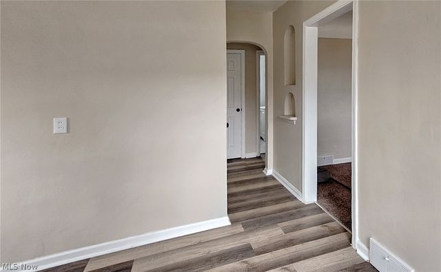 17 N Richview Avenue, Youngstown, OH 44509