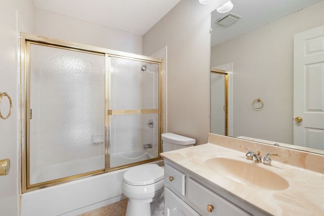 1112 Iroquois Avenue 12, Naperville, IL 60563