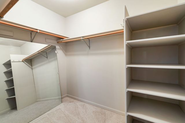 1112 Iroquois Avenue 12, Naperville, IL 60563