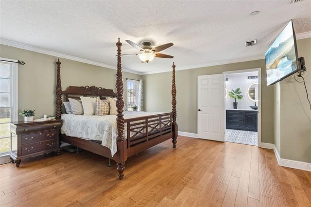 14951 THOROUGHBRED LN, Montverde, FL 34756