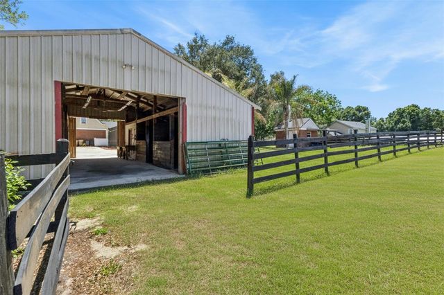 14951 THOROUGHBRED LN, Montverde, FL 34756
