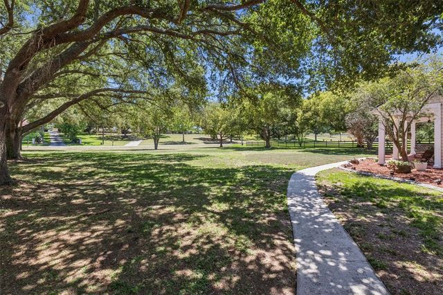 14951 THOROUGHBRED LN, Montverde, FL 34756