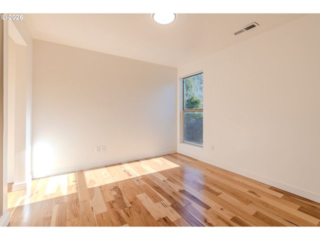 1441 Sw 23RD Ct, Gresham, OR 97080