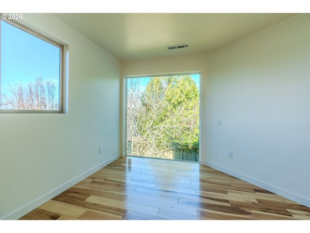 1441 Sw 23RD Ct, Gresham, OR 97080