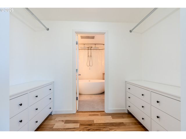 1441 Sw 23RD Ct, Gresham, OR 97080