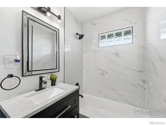 830 Martin Street, Longmont, CO 80501