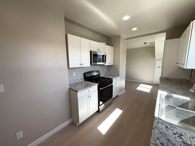 513 W Avenue B, Jerome, ID 83338