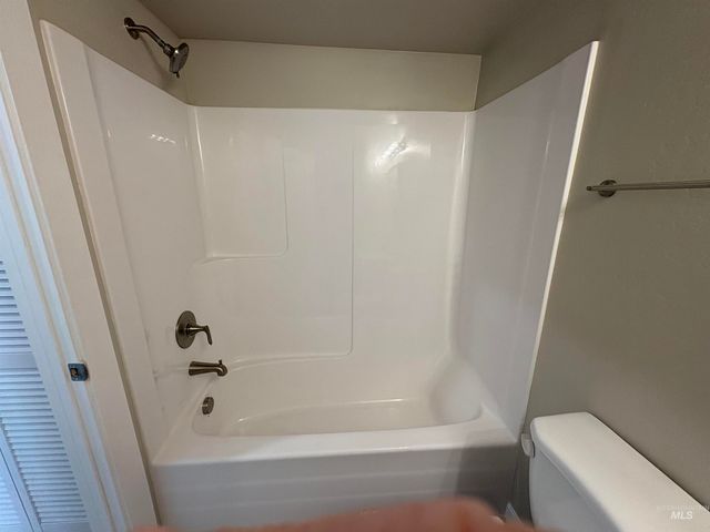 513 W Avenue B, Jerome, ID 83338