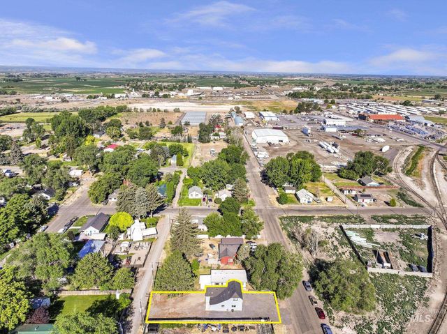513 W Avenue B, Jerome, ID 83338