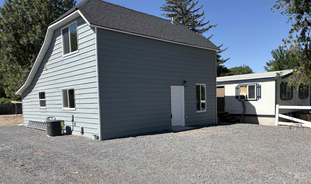 513 W Avenue B, Jerome, ID 83338