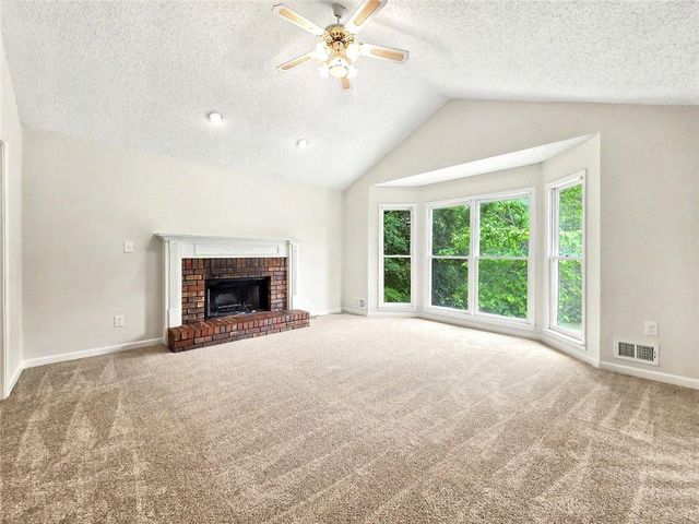 226 Schroeder Way, Hiram, GA 30141