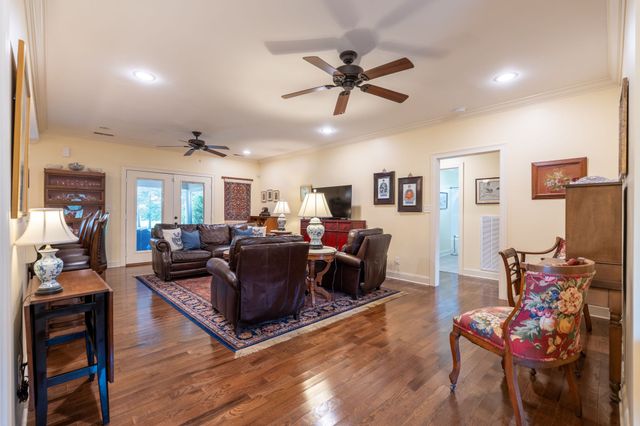 187 Double Eagle Dr, Summertown, TN 38483