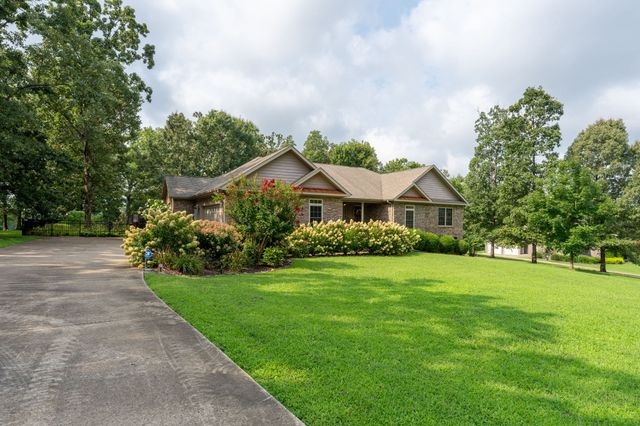 187 Double Eagle Dr, Summertown, TN 38483