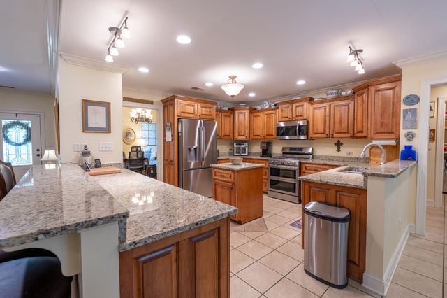 187 Double Eagle Dr, Summertown, TN 38483