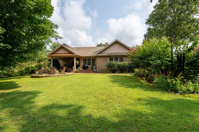 187 Double Eagle Dr, Summertown, TN 38483