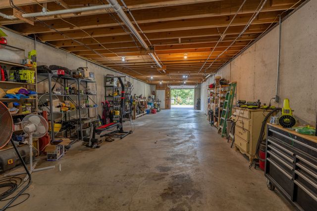 187 Double Eagle Dr, Summertown, TN 38483