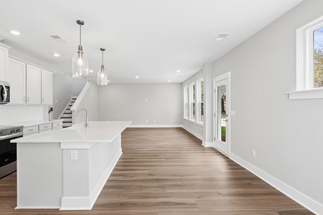 5362 Elder Avenue, North Charleston, SC 29406