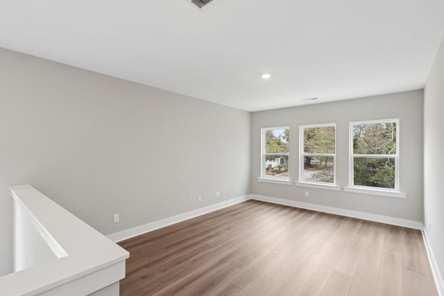 5362 Elder Avenue, North Charleston, SC 29406