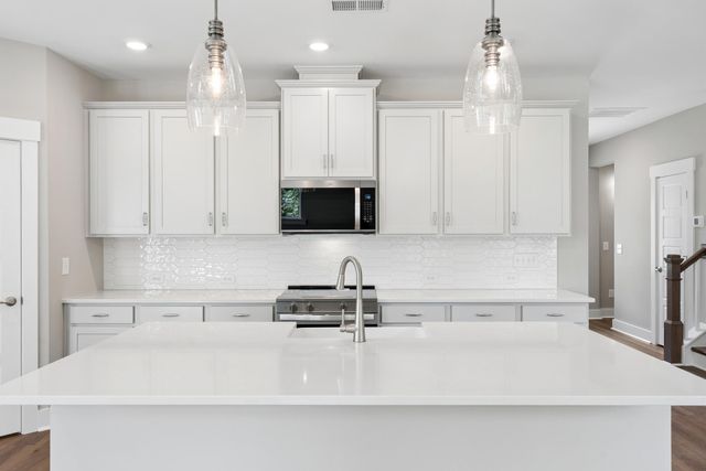 5362 Elder Avenue, North Charleston, SC 29406