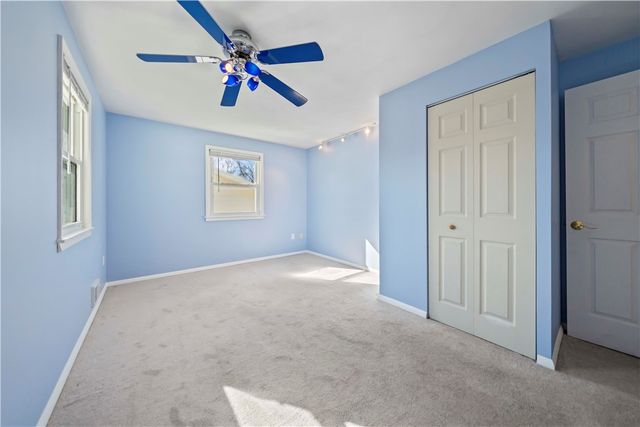 30 Green Acre Lane, Gates, NY 14624