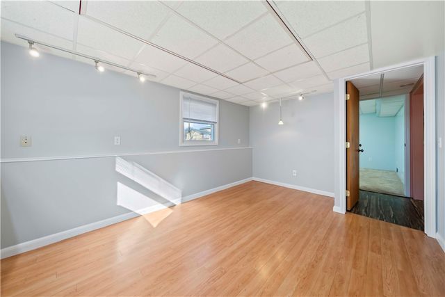 30 Green Acre Lane, Gates, NY 14624