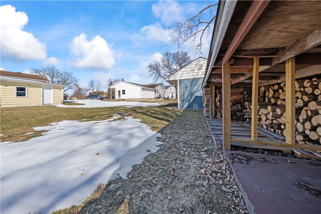 30 Green Acre Lane, Gates, NY 14624