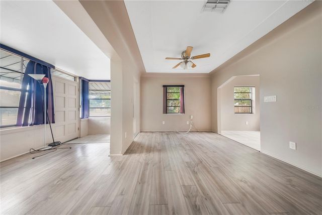 517 41ST AVENUE S, St Petersburg, FL 33705