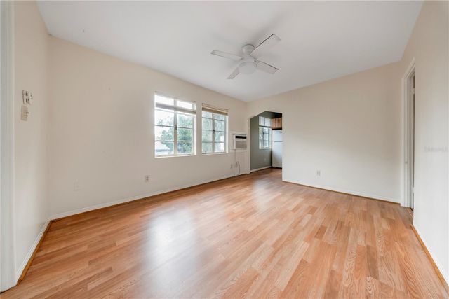 517 41ST AVENUE S, St Petersburg, FL 33705